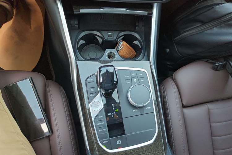 Used BMW 3 Series 2020 Restyled 325Li M Sport Package Gear Lever