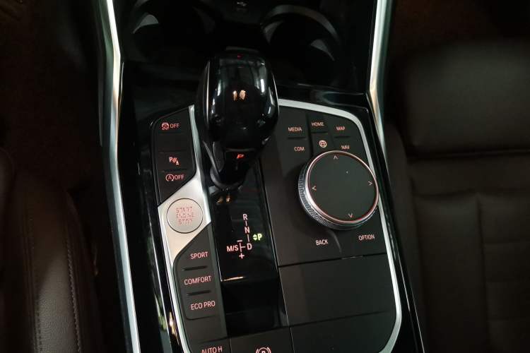 Used BMW 3 Series 2020 320i Sport Package Gear Lever