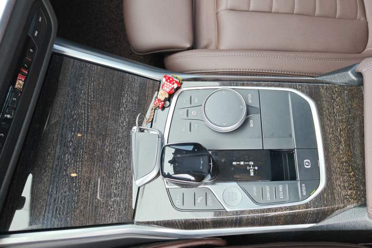 Used BMW 3 Series 2020 Restyled 325Li M Sport Package Gear Lever