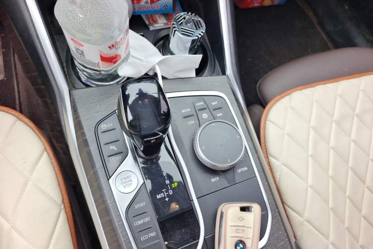 Used BMW 3 Series 2020 325i M Sport Package Gear Lever