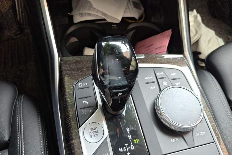 Used BMW 3 Series 2020 Restyled 325Li M Sport Package Gear Lever