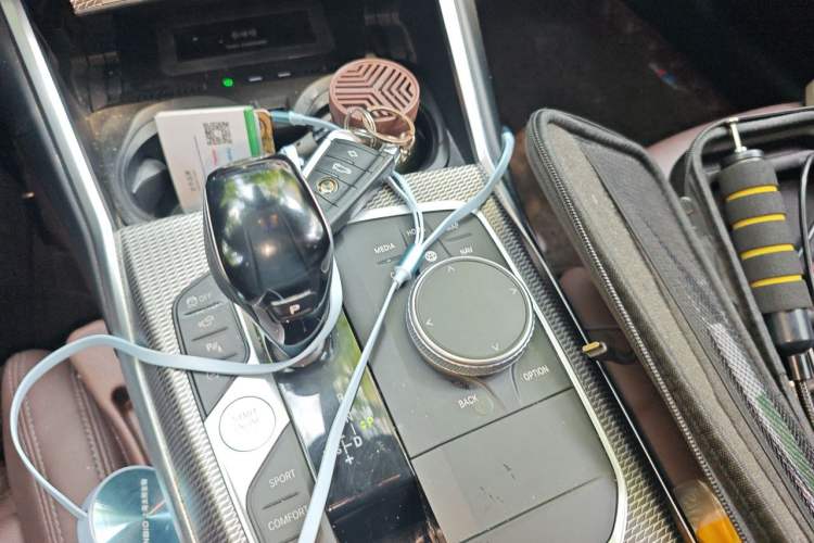Used BMW 3 Series 2020 Facelifted 325Li M Sport Night Edition Package Gear Lever