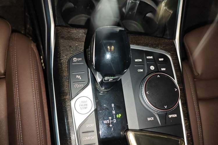 Used BMW 3 Series 2020 Restyled 325Li M Sport Package Gear Lever