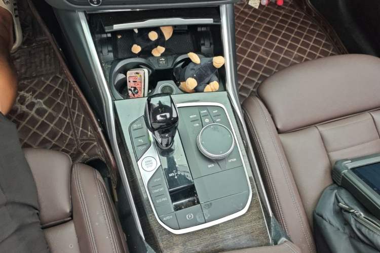 Used BMW 3 Series 2020 Restyled 325Li M Sport Package Gear Lever