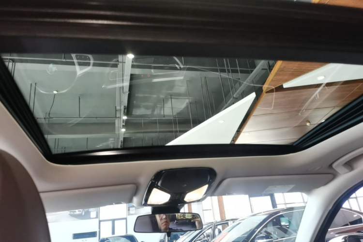 Used BMW 3 Series 2020 Restyled 325Li M Sport Package Headliner