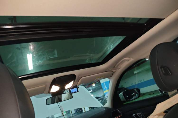 Used BMW 3 Series 2020 Restyled 325Li M Sport Package Headliner