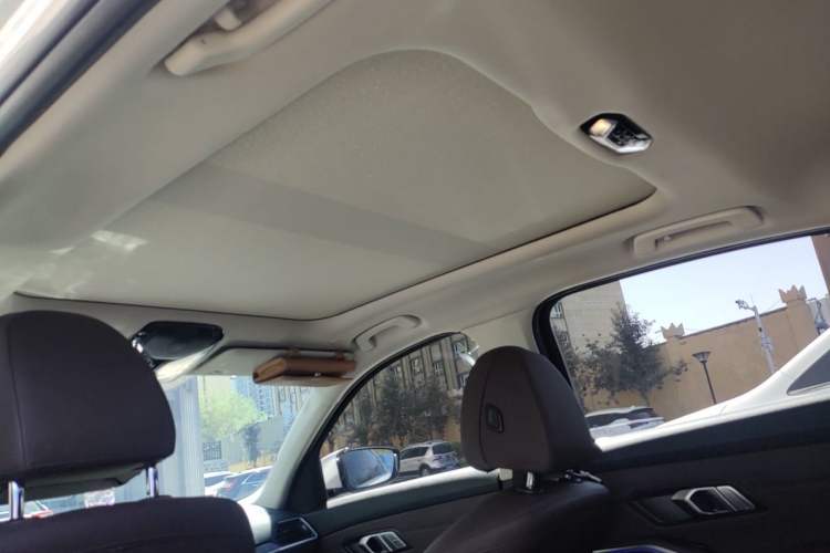 Used BMW 3 Series 2020 325Li First Edition Headliner