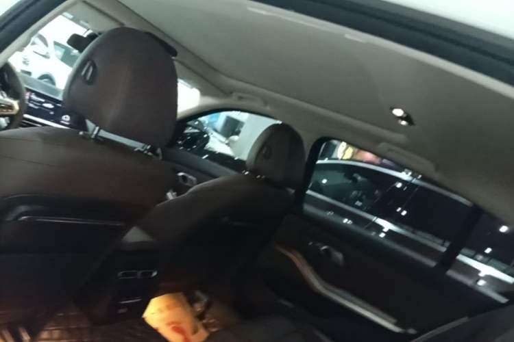 Used BMW 3 Series 2020 325Li M Sport Night Edition Package Headliner