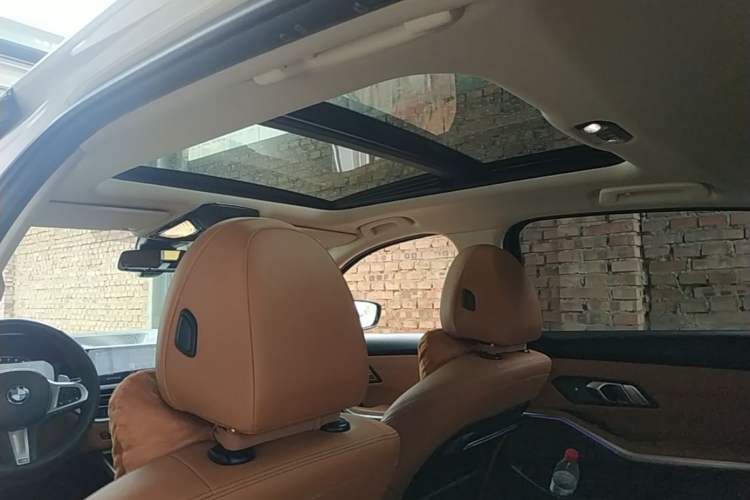 Used BMW 3 Series 2020 Facelifted 325Li M Sport Night Edition Package Headliner