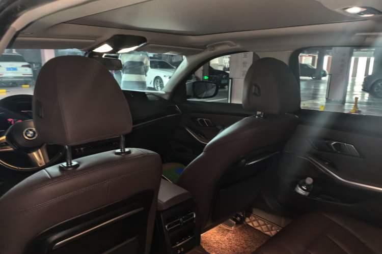 Used BMW 3 Series 2020 320Li M Sport Package Headliner