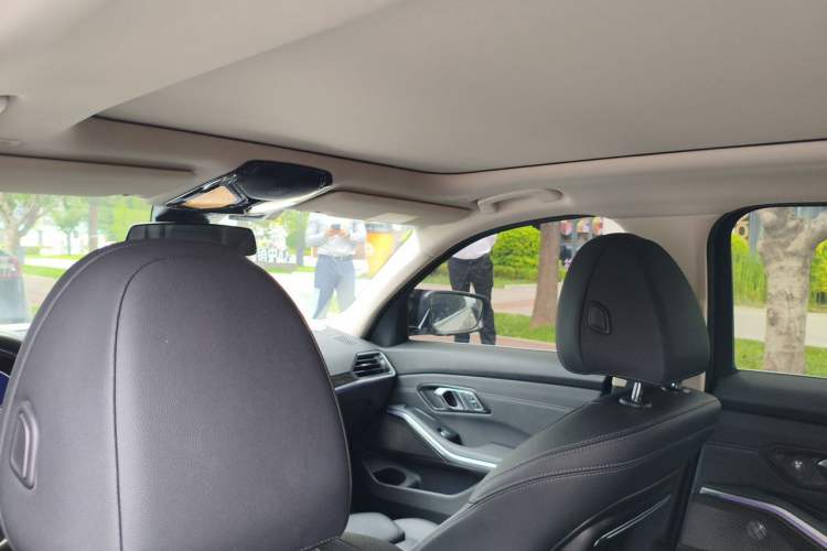 Used BMW 3 Series 2020 Restyled 325Li M Sport Package Headliner