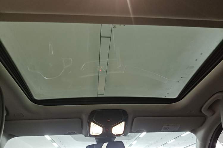 Used BMW 3 Series 2020 Restyled 325i M Sport Night Edition Package Headliner