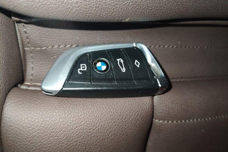 Used BMW 3 Series 2020 Restyled 325Li M Sport Package Interior 1
