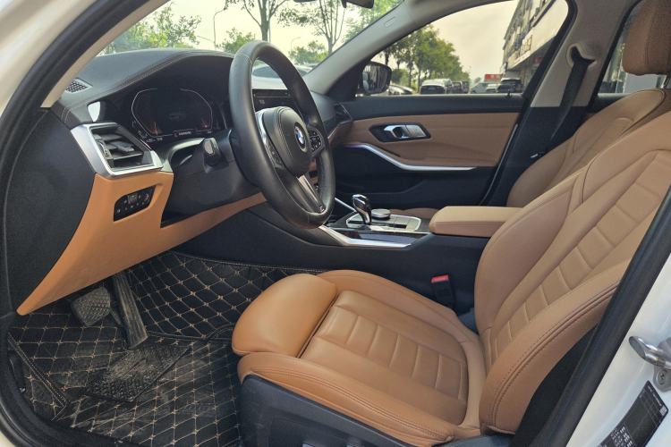 Used BMW 3 Series 2020 Facelifted 325Li xDrive M Sport Package Interior 1