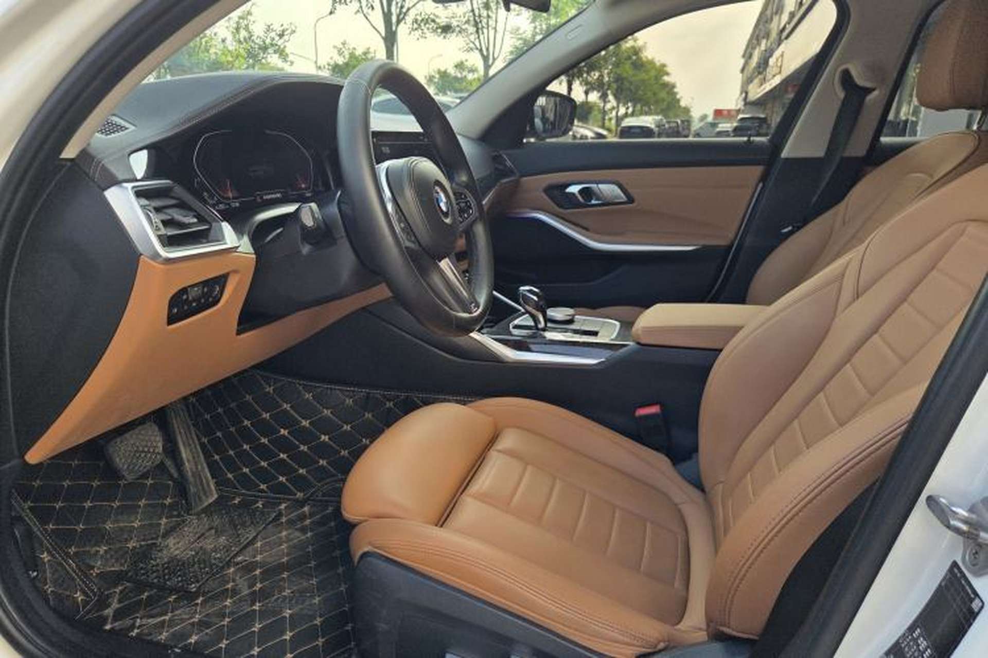 Used BMW 3 Series 2020 Facelifted 325Li xDrive M Sport Package Interior 1