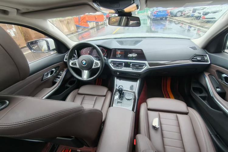 Used BMW 3 Series 2020 Restyled 325Li M Sport Package Interior 1