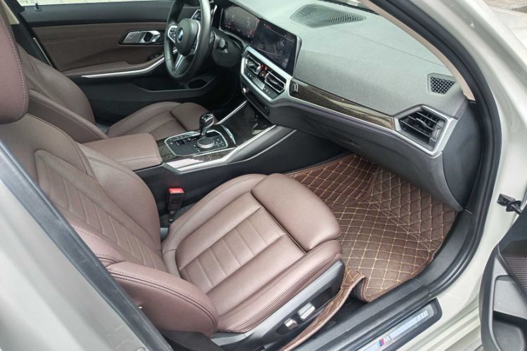 Used BMW 3 Series 2020 Restyled 325Li M Sport Package Interior 10