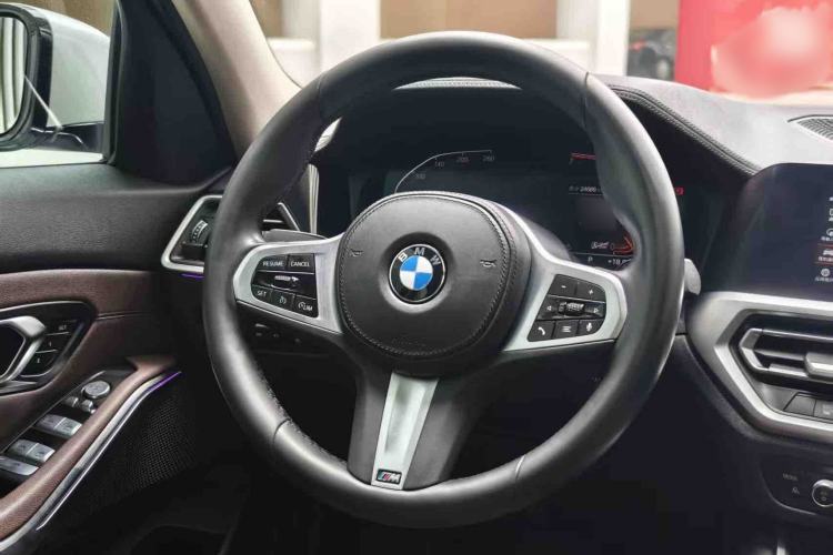 Used BMW 3 Series 2020 Restyled 325Li M Sport Package Interior 2