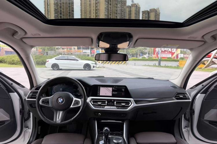 Used BMW 3 Series 2020 Restyled 325Li M Sport Package Interior 2