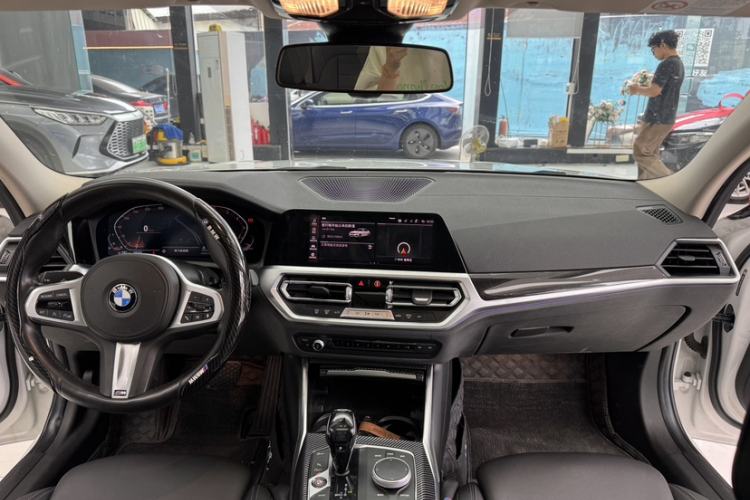 Used BMW 3 Series 2020 325Li M Sport Package Interior 2