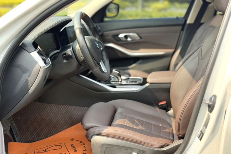 Used BMW 3 Series 2020 325Li First Edition Interior 2