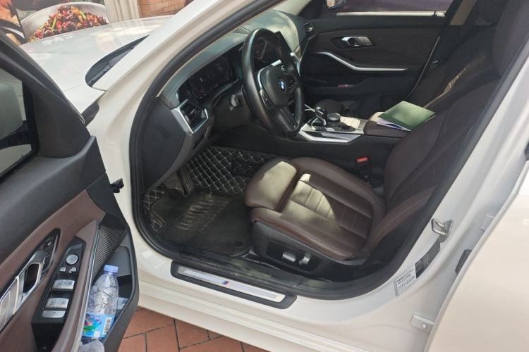 Used BMW 3 Series 2020 Restyled 325Li M Sport Package Interior 3