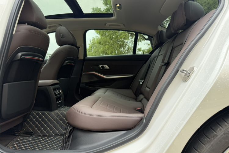 Used BMW 3 Series 2020 Restyled 325Li M Sport Package Interior 3