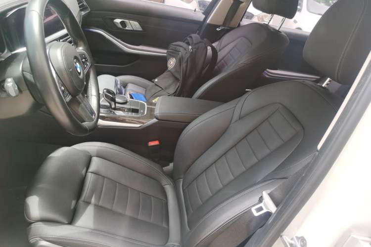 Used BMW 3 Series 2020 325Li M Sport Package Interior 3