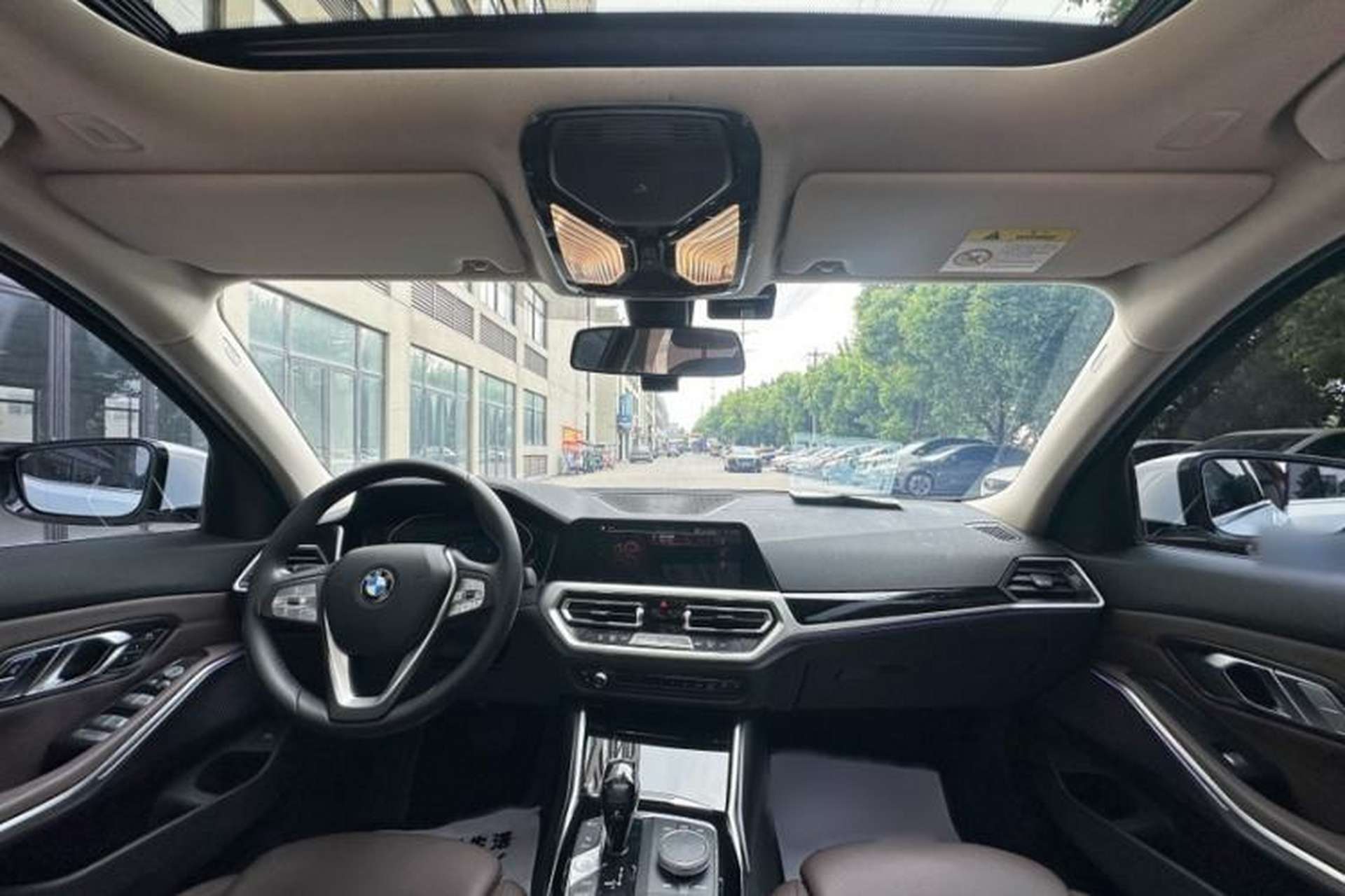 Used BMW 3 Series 2020 325Li First Edition Interior 3