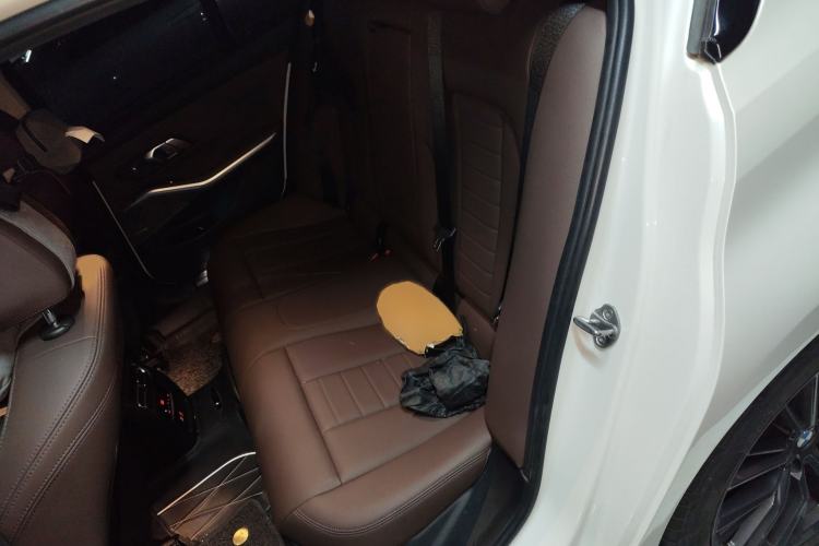 Used BMW 3 Series 2020 Restyled 325i M Sport Night Edition Package Interior 4