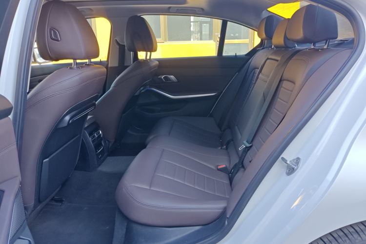Used BMW 3 Series 2020 Restyled 325Li M Sport Package Interior 4