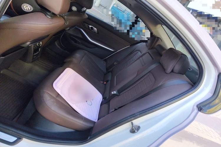 Used BMW 3 Series 2020 Restyled 325Li M Sport Package Interior 4