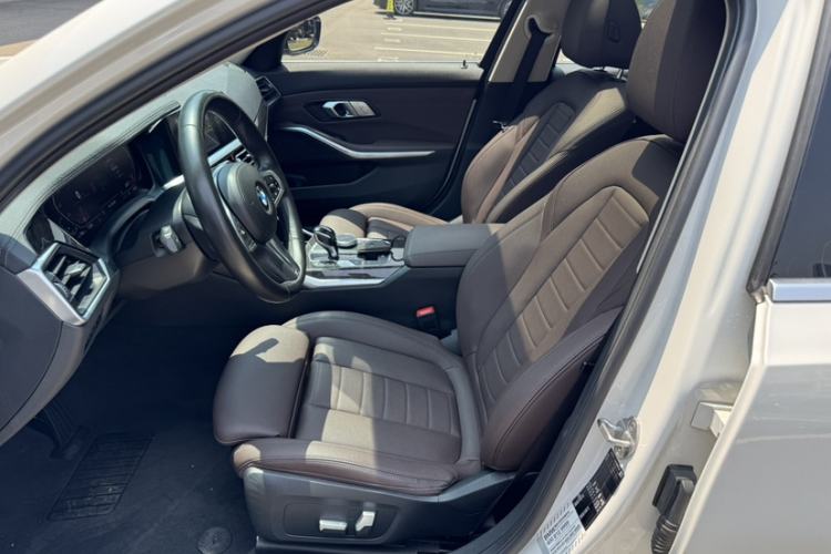 Used BMW 3 Series 2020 Restyled 325Li M Sport Package Interior 5