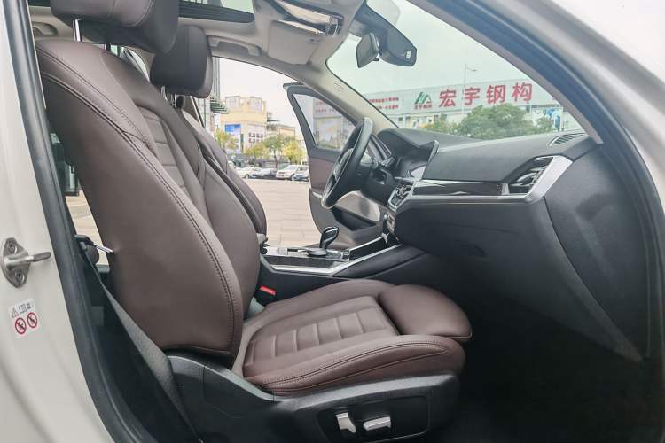 Used BMW 3 Series 2020 Restyled 325Li M Sport Package Interior 5