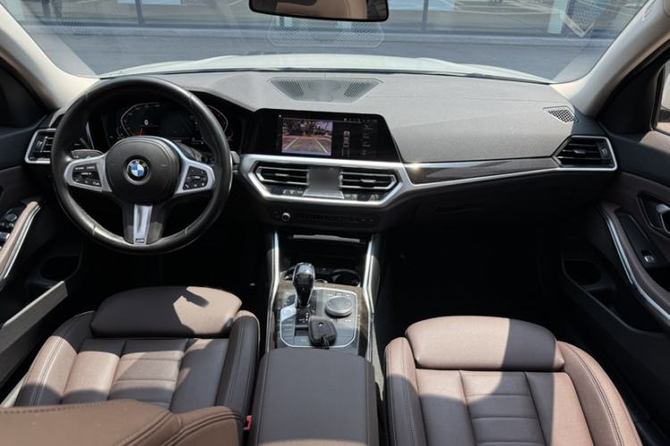 Used BMW 3 Series 2020 Restyled 325Li M Sport Package Interior 6