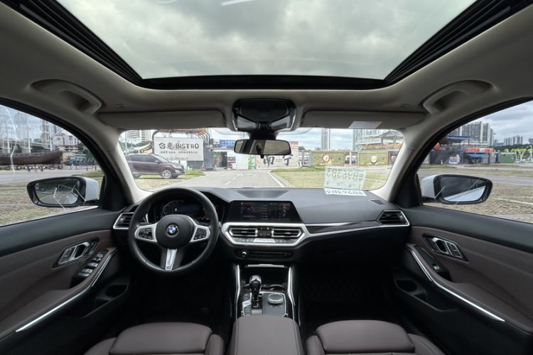 Used BMW 3 Series 2020 Restyled 325Li M Sport Package Interior 6