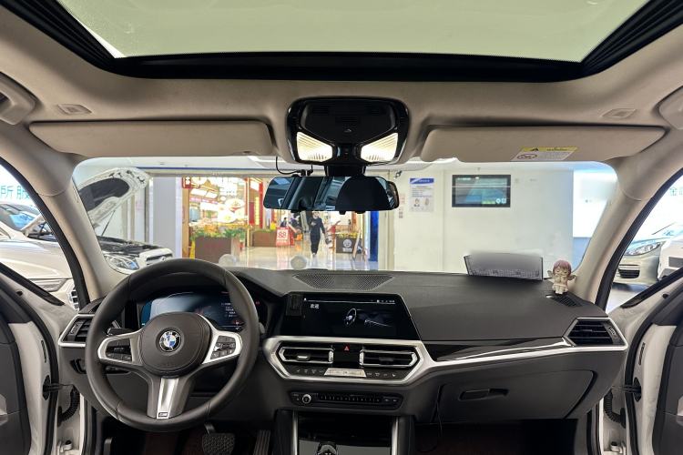 Used BMW 3 Series 2020 320Li M Sport Package Interior 8