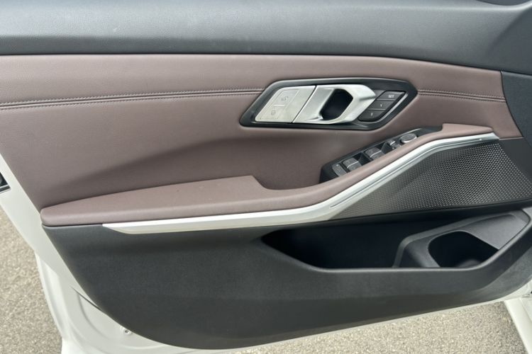 Used BMW 3 Series 2020 Restyled 325Li M Sport Package Interior 8