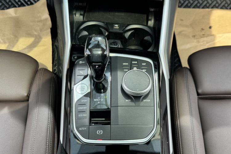 Used BMW 3 Series 2020 325Li First Edition Interior 8