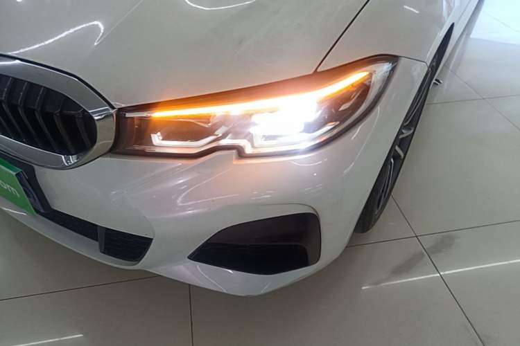 Used BMW 3 Series 2020 325Li M Sport Package Left Front Headlight