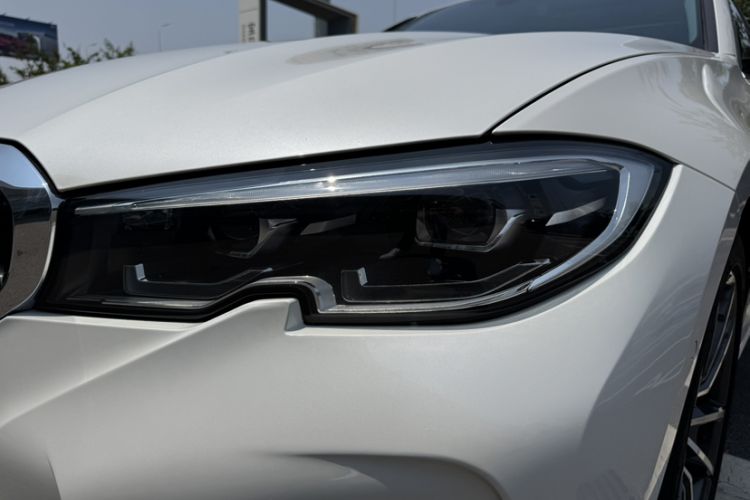 Used BMW 3 Series 2020 Restyled 325Li M Sport Package Left Front Headlight