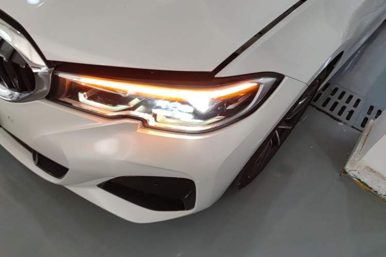 Used BMW 3 Series 2020 Restyled 325Li M Sport Package Left Front Headlight