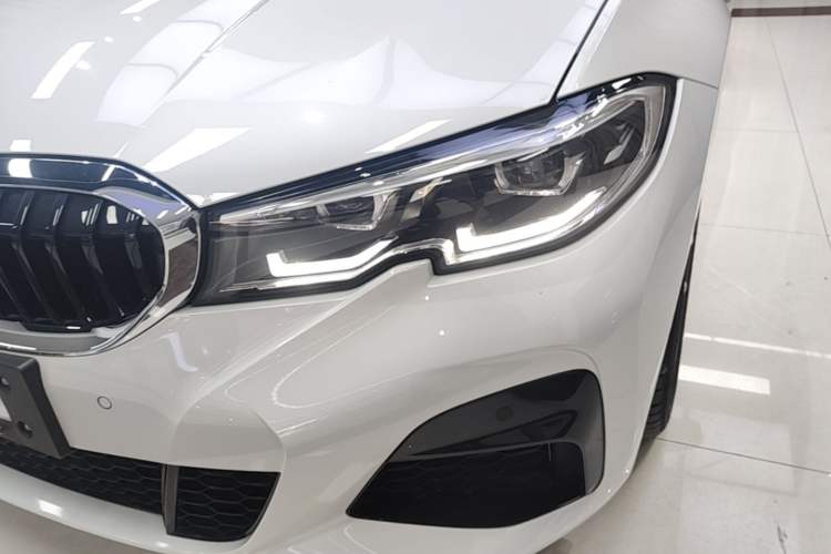 Used BMW 3 Series 2020 Restyled 325Li M Sport Package Left Front Headlight