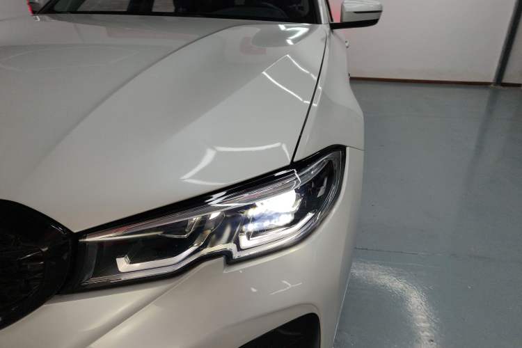 Used BMW 3 Series 2020 Restyled 325Li M Sport Package Left Front Headlight