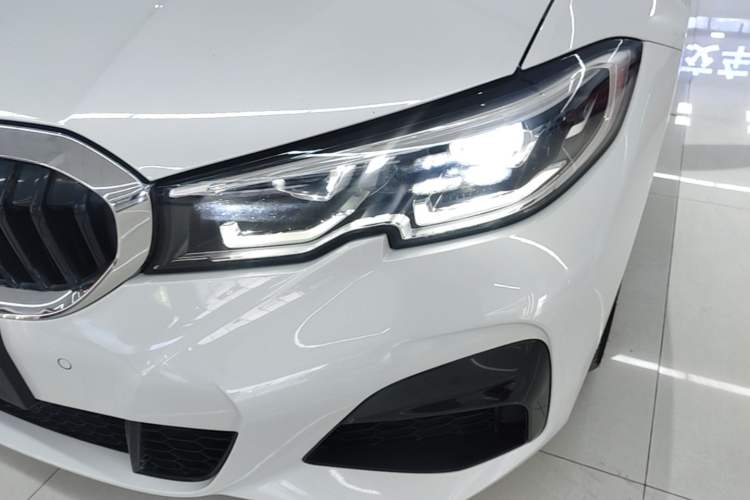Used BMW 3 Series 2020 Restyled 325Li M Sport Package Left Front Headlight