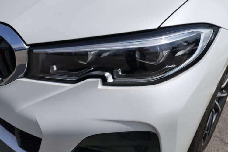 Used BMW 3 Series 2020 Restyled 325Li M Sport Package Left Front Headlight