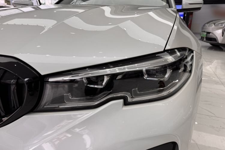 Used BMW 3 Series 2020 325Li M Sport Package Left Front Headlight