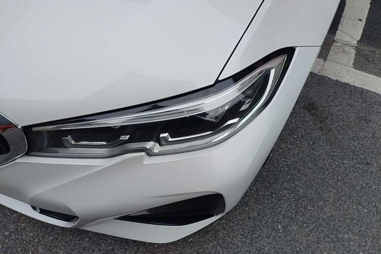 Used BMW 3 Series 2020 Restyled 325Li M Sport Package Left Front Headlight