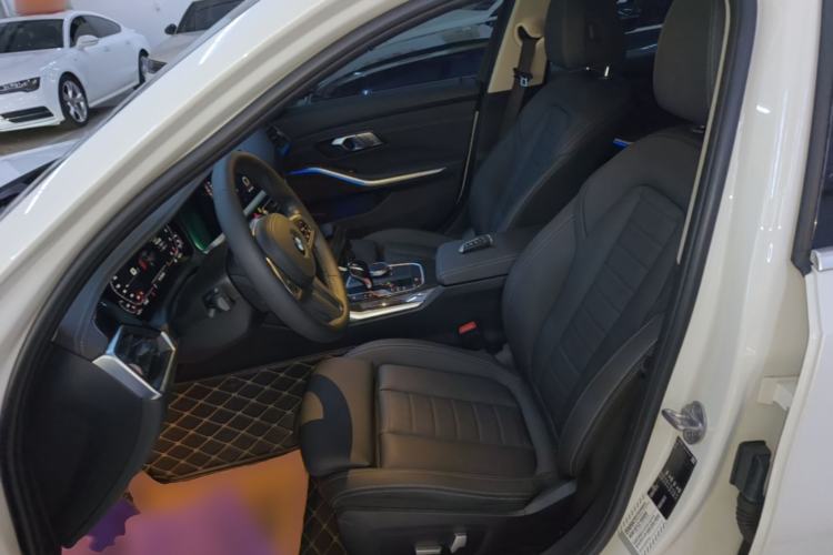Used BMW 3 Series 2020 Restyled 325Li M Sport Package Left Front Seat