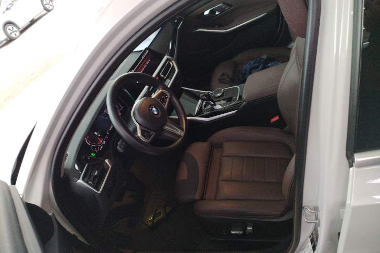 Used BMW 3 Series 2020 320Li M Sport Package Left Front Seat